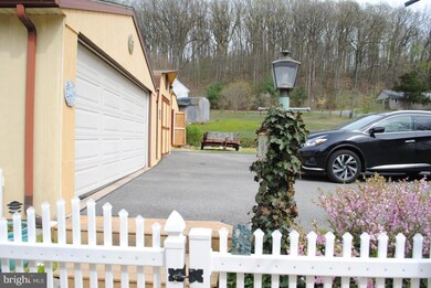 148 Eden Rd, Quarryville, PA 17566 - photo 5