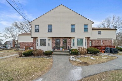 317 Grove St unit 16, West Roxbury, MA 02132 - photo 2