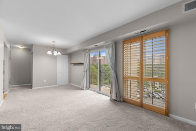 6151 Edsall Rd unit I, Alexandria, VA 22304 - photo 4