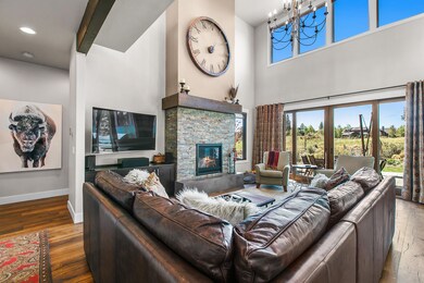 19367 Roswell Dr, Bend, OR 97702 - photo 3