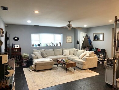 1327 W Walton St unit 1, Chicago, IL 60642 - photo 2