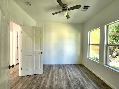 2706 Berry St, Houston, TX 77004 - photo 7