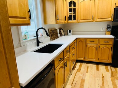 9 Tamarack Dr, Dover, NH 03820 - photo 6