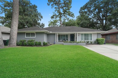 2311 Hewitt Dr, Houston, TX 77018 - photo 2