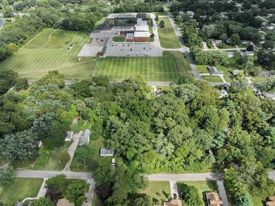 52650 Hastings St, South Bend, IN 46637 - photo 2