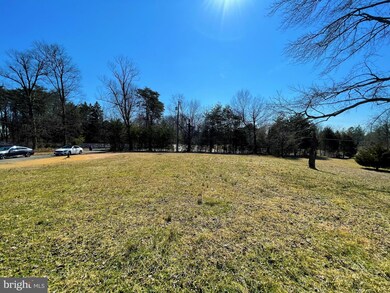 12930 Oxon Rd, Herndon, VA 20171 - photo 4