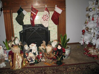 330 W 9th St, Newport, KY 41071 - photo 5