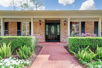 349 Knipp Rd, Houston, TX 77024 - photo 3