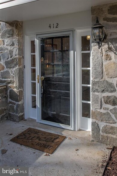 412 Yorkshire Rd, Bryn Mawr, PA 19010 - photo 2