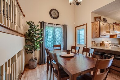 07 Dining Room.jpg