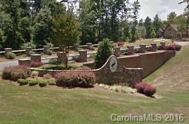 Heron Cove features various custom builders and is