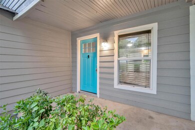 924 W Hull St, Denison, TX 75020 - photo 3