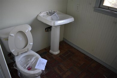 1305 W Elder Ave, Duncan, OK 73533 - photo 7