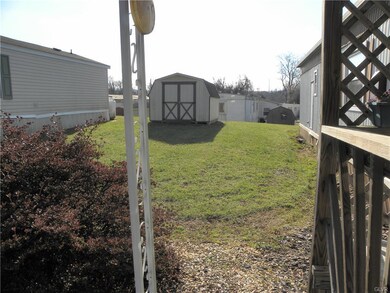 4629 Indian Creek Rd unit 22, Macungie, PA 18062 - photo 3