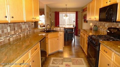 29 Flanders Dr, Drums, PA 18222 - photo 3