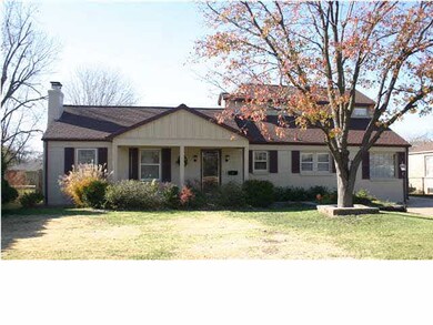1525 N Athenian