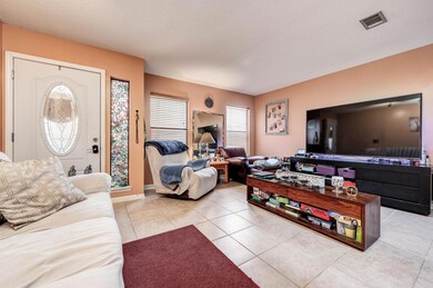 93 4th Avenue, Unit A, Shalimar-2