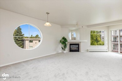 07-Living Room 20240802-DW-0313