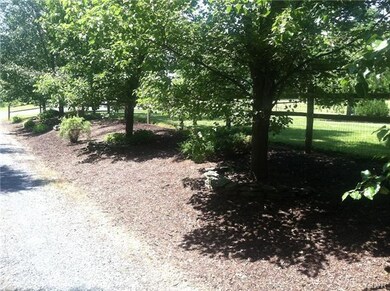 6000 Newside Rd, Schnecksville, PA 18078 - photo 4