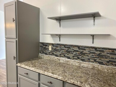 106 Blanco Dr, Youngsville, LA 70592 - photo 7