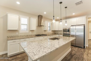 006-photo-kitchen-11139660