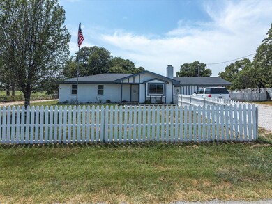 344 County Road 3225, Bridgeport, TX 76426 - photo 2