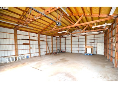 520 NE 4th St, Pilot Rock, OR 97868 - photo 5