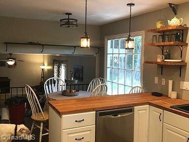 Kitchen to Breakfast Nook
