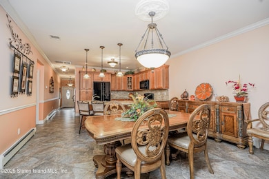 70 Topside Ln, Staten Island, NY 10309 - photo 6