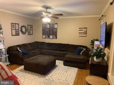 813 Matthew Dr, Stevens, PA 17578 - photo 2