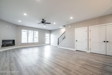 100 W 14th St Unit D-010