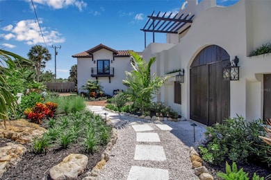 121 N Casey Key Rd, Osprey, FL 34229 - photo 4