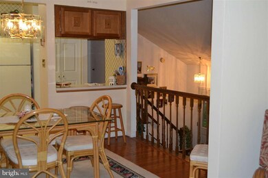 2 Beefwood Ct, Essex, MD 21221 - photo 5