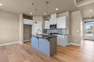 4132 SW 40th St, Redmond, OR 97756 - photo 6