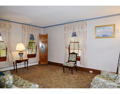 15 George St, Palmer, MA 01069 - photo 6