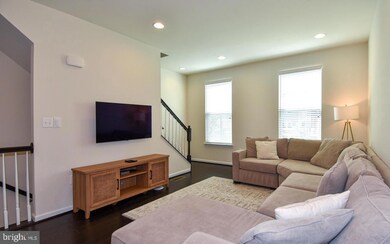 41772 McMonagle Square, Aldie, VA 20105 - photo 5