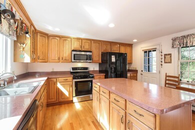 Sunny Kitchen