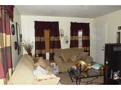 119 E School St, Woonsocket, RI 02895 - photo 4