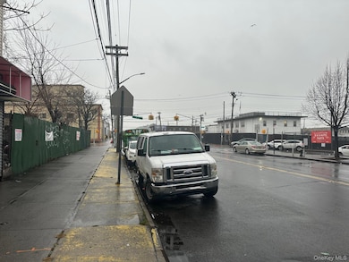 146-83 Guy R Brewer Blvd, Jamaica, NY 11434 - photo 3