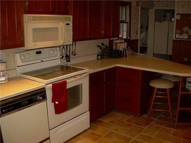 763 S 6th St, Indiana, PA 15701 - photo 5