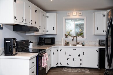 63 Massey Rd, Tiverton, RI 02878 - photo 4