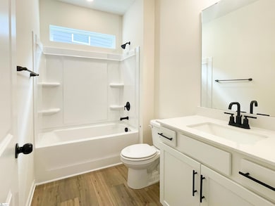 652 Columbus Cir, Simpsonville, SC 29680 - photo 4