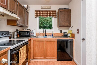 06-Kitchen_MAX3989-Edit