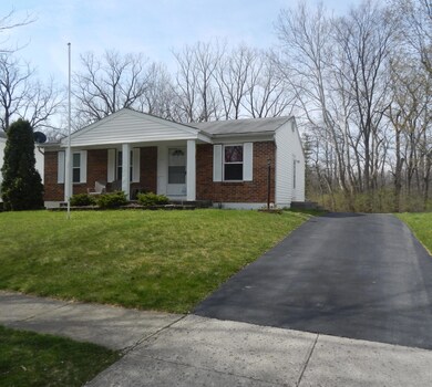 1625 Riverbend Rd, Columbus, OH 43223 - photo 2