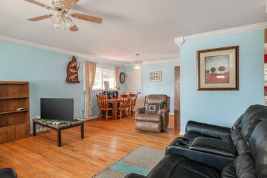 4133 Dixie Ct, Columbus, OH 43228 - photo 6