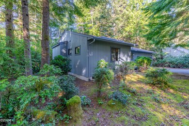 120 SW The Pines