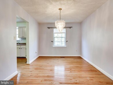 18086 Tebbs Ln, Dumfries, VA 22026 - photo 6