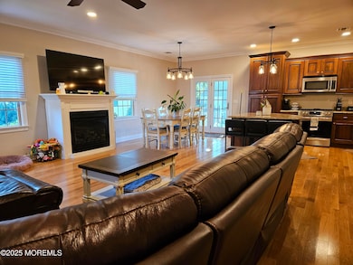 90 Saint Peters Place, Keyport, NJ 07735 - photo 2