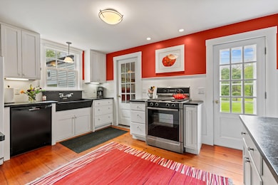 323 runaround pond rd durham-18