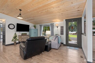 454 Harmon Rd unit 11, Chehalis, WA 98532 - photo 5